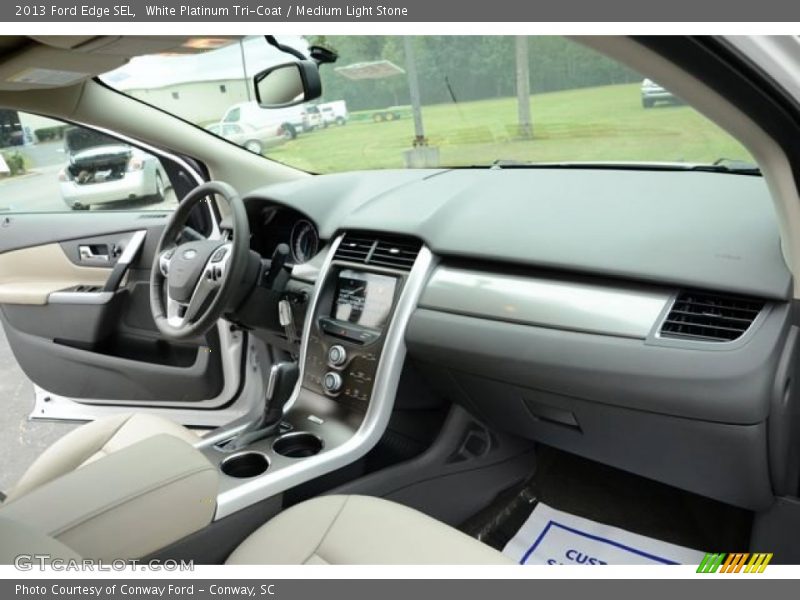 White Platinum Tri-Coat / Medium Light Stone 2013 Ford Edge SEL