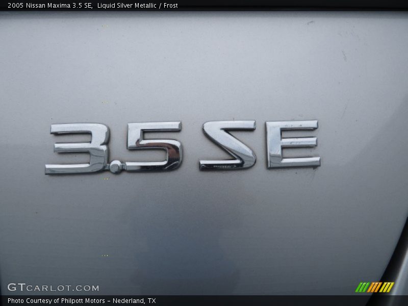 Liquid Silver Metallic / Frost 2005 Nissan Maxima 3.5 SE