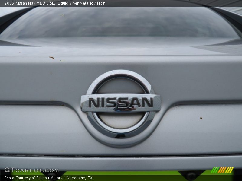 Liquid Silver Metallic / Frost 2005 Nissan Maxima 3.5 SE