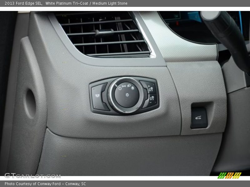 White Platinum Tri-Coat / Medium Light Stone 2013 Ford Edge SEL