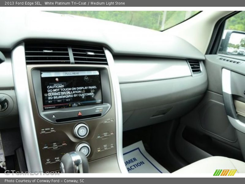 White Platinum Tri-Coat / Medium Light Stone 2013 Ford Edge SEL