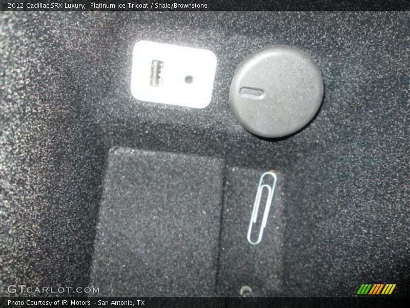 Platinum Ice Tricoat / Shale/Brownstone 2012 Cadillac SRX Luxury