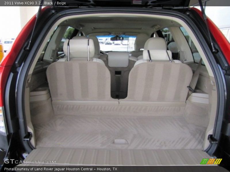 Black / Beige 2011 Volvo XC90 3.2