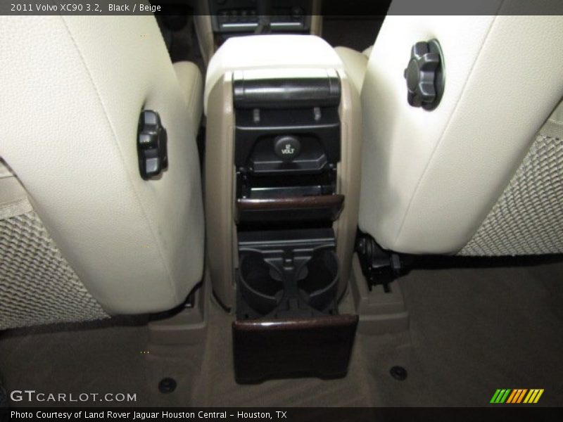 Black / Beige 2011 Volvo XC90 3.2