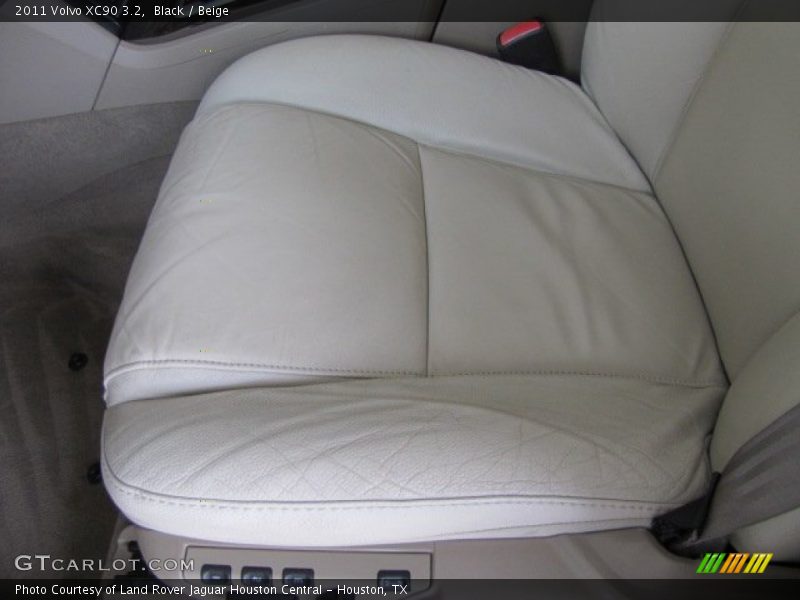 Black / Beige 2011 Volvo XC90 3.2