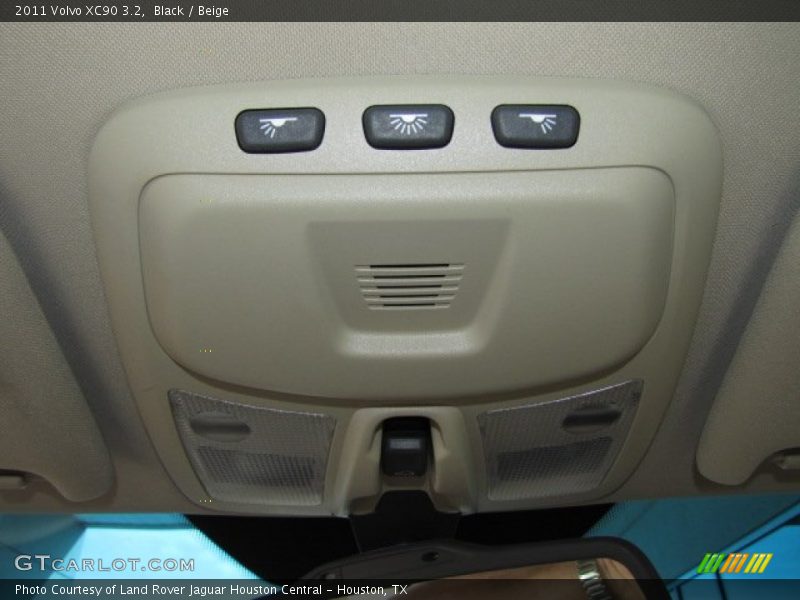Black / Beige 2011 Volvo XC90 3.2