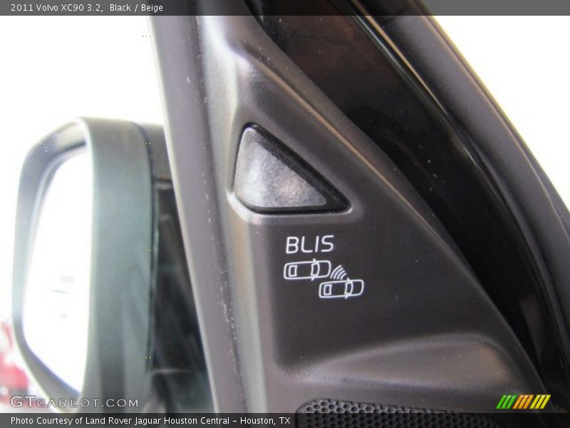 Black / Beige 2011 Volvo XC90 3.2