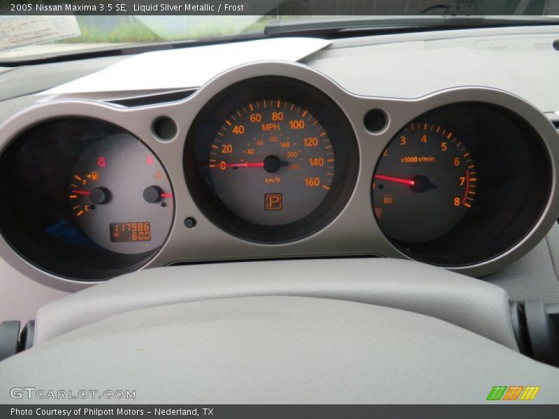 Liquid Silver Metallic / Frost 2005 Nissan Maxima 3.5 SE