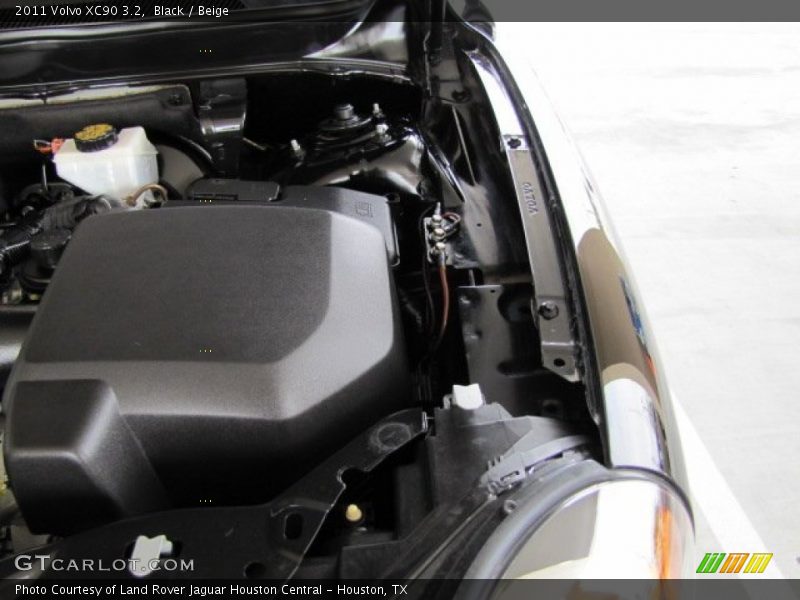 Black / Beige 2011 Volvo XC90 3.2