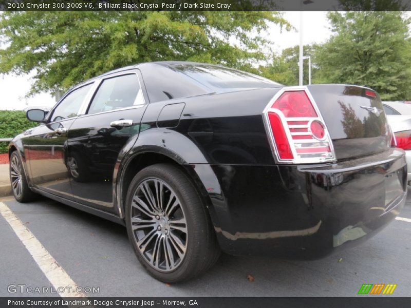 Brilliant Black Crystal Pearl / Dark Slate Gray 2010 Chrysler 300 300S V6