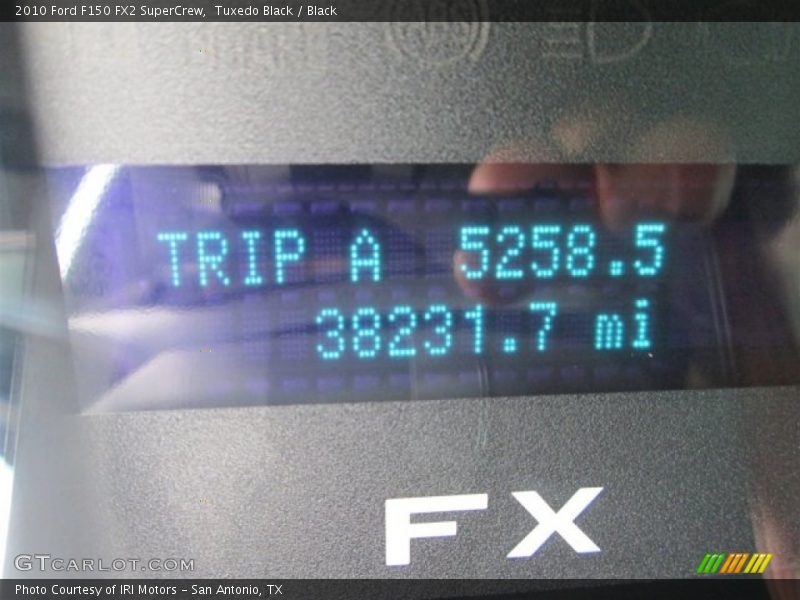 Tuxedo Black / Black 2010 Ford F150 FX2 SuperCrew