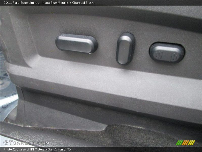 Kona Blue Metallic / Charcoal Black 2011 Ford Edge Limited