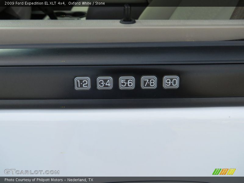 Oxford White / Stone 2009 Ford Expedition EL XLT 4x4