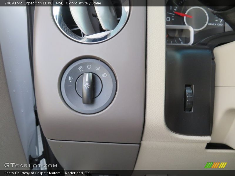 Oxford White / Stone 2009 Ford Expedition EL XLT 4x4