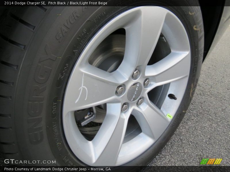 Pitch Black / Black/Light Frost Beige 2014 Dodge Charger SE