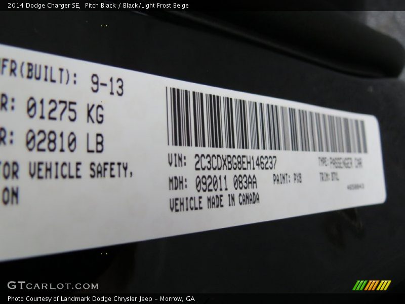 Pitch Black / Black/Light Frost Beige 2014 Dodge Charger SE