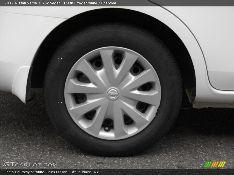 Fresh Powder White / Charcoal 2012 Nissan Versa 1.6 SV Sedan