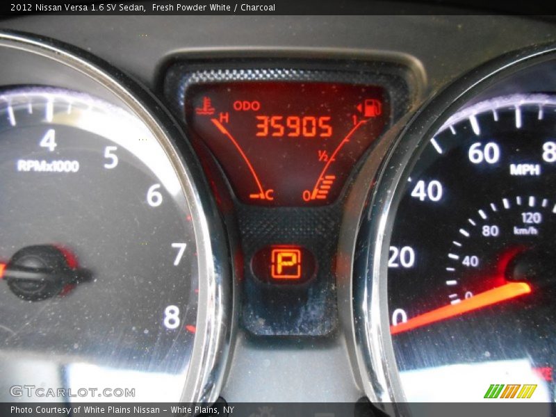 Fresh Powder White / Charcoal 2012 Nissan Versa 1.6 SV Sedan