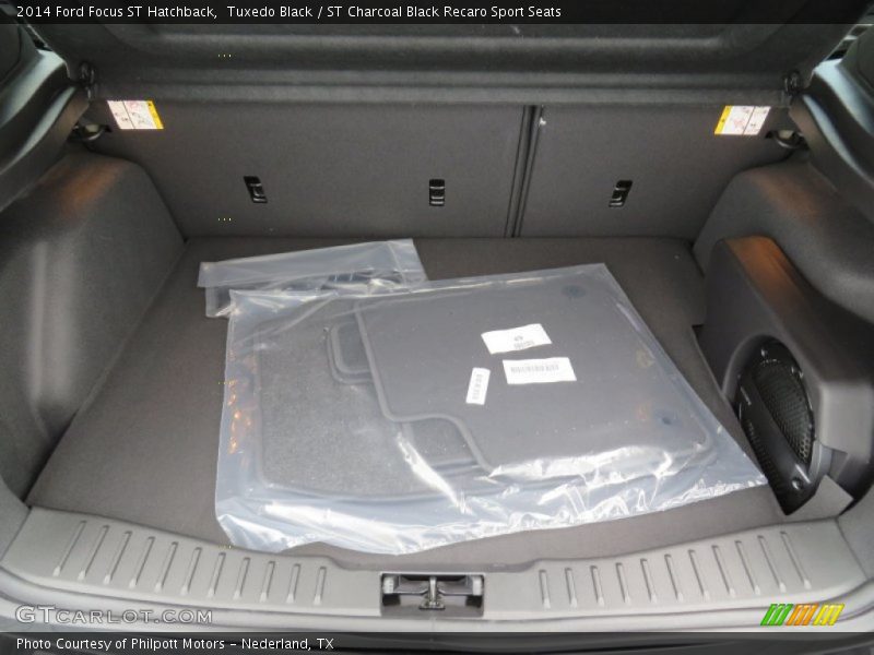 Tuxedo Black / ST Charcoal Black Recaro Sport Seats 2014 Ford Focus ST Hatchback