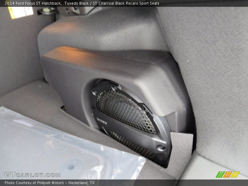 Tuxedo Black / ST Charcoal Black Recaro Sport Seats 2014 Ford Focus ST Hatchback
