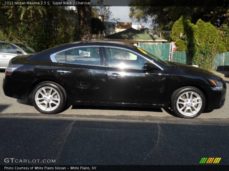 Super Black / Charcoal 2013 Nissan Maxima 3.5 S