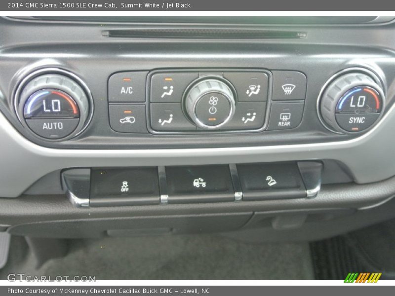 Summit White / Jet Black 2014 GMC Sierra 1500 SLE Crew Cab