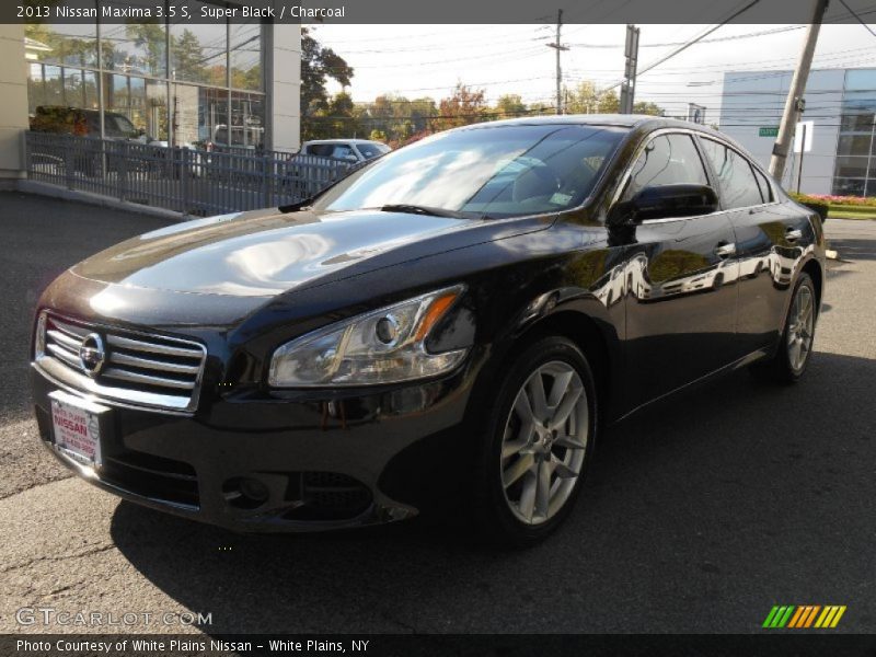 Super Black / Charcoal 2013 Nissan Maxima 3.5 S