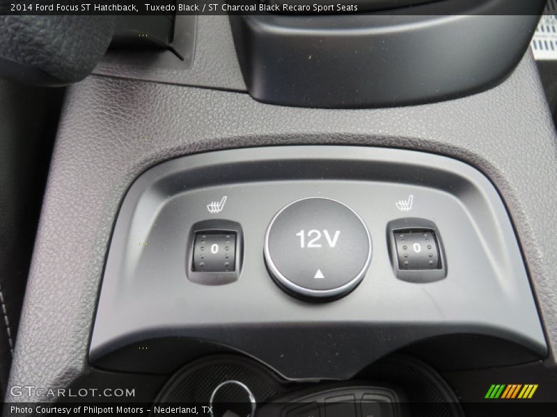 Tuxedo Black / ST Charcoal Black Recaro Sport Seats 2014 Ford Focus ST Hatchback