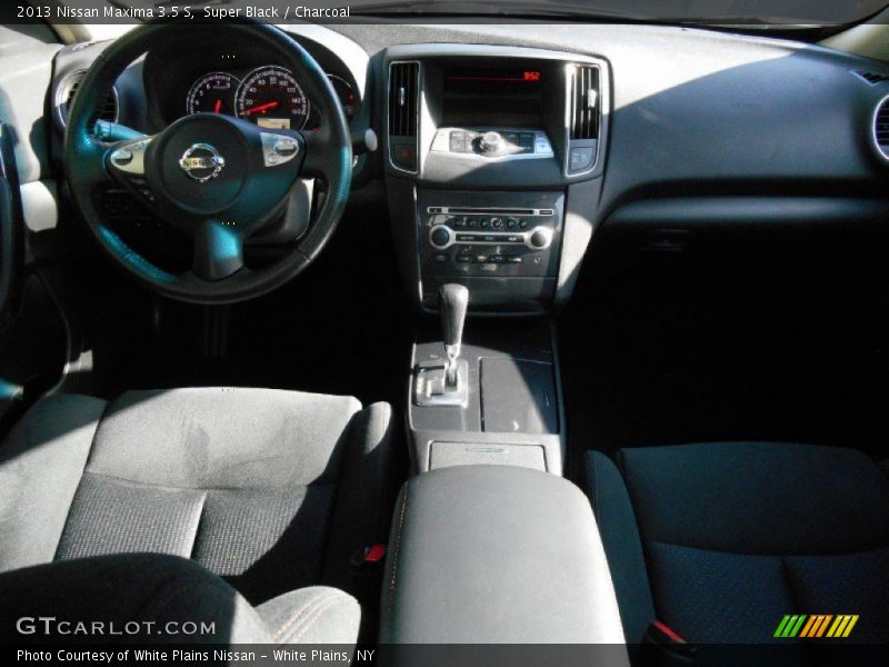 Super Black / Charcoal 2013 Nissan Maxima 3.5 S