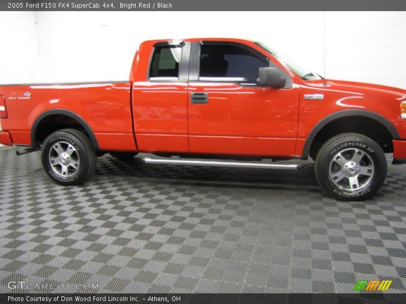 Bright Red / Black 2005 Ford F150 FX4 SuperCab 4x4