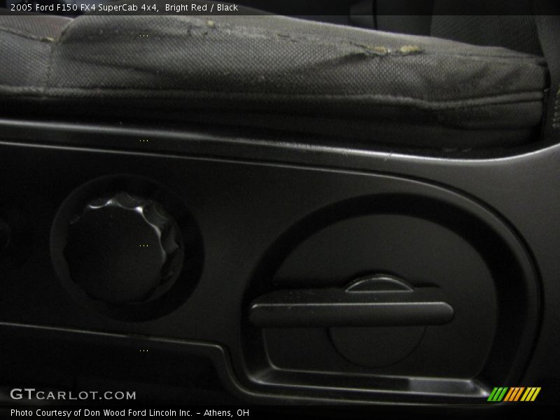 Bright Red / Black 2005 Ford F150 FX4 SuperCab 4x4