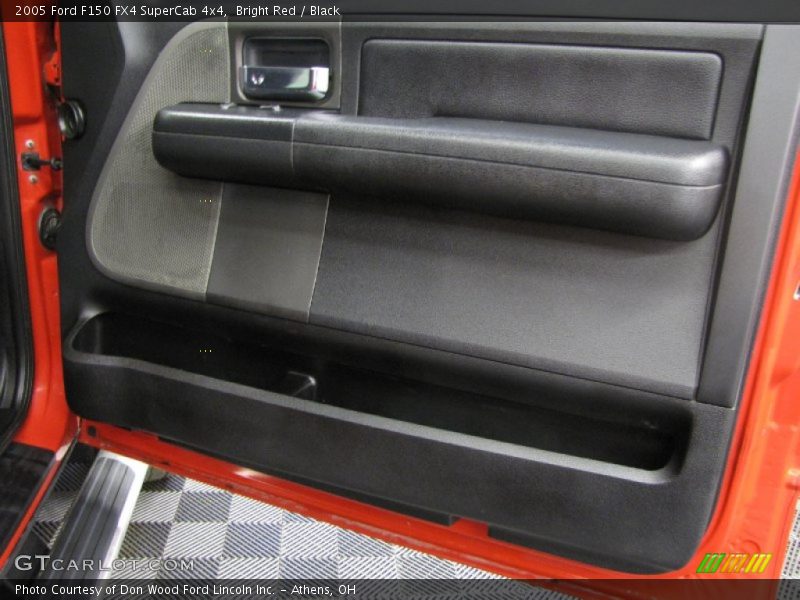 Bright Red / Black 2005 Ford F150 FX4 SuperCab 4x4