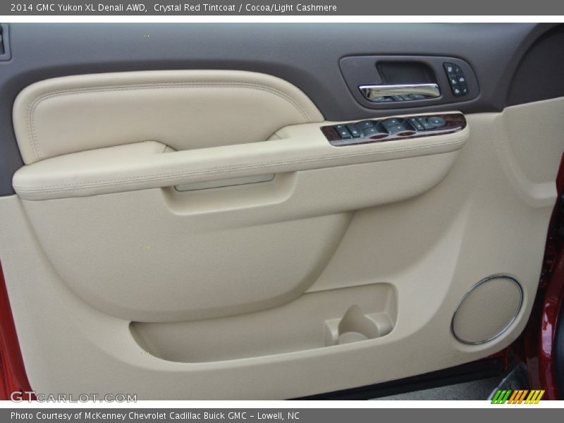 Door Panel of 2014 Yukon XL Denali AWD