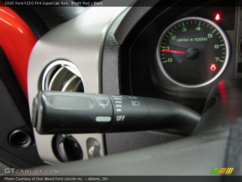 Bright Red / Black 2005 Ford F150 FX4 SuperCab 4x4