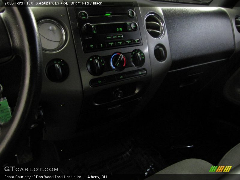 Bright Red / Black 2005 Ford F150 FX4 SuperCab 4x4