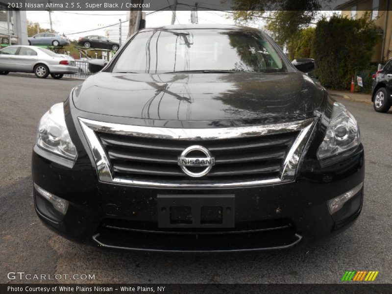 Super Black / Charcoal 2013 Nissan Altima 2.5 S