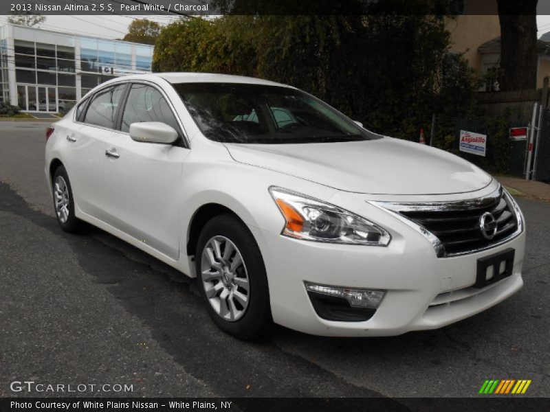 Pearl White / Charcoal 2013 Nissan Altima 2.5 S