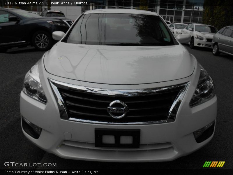 Pearl White / Charcoal 2013 Nissan Altima 2.5 S