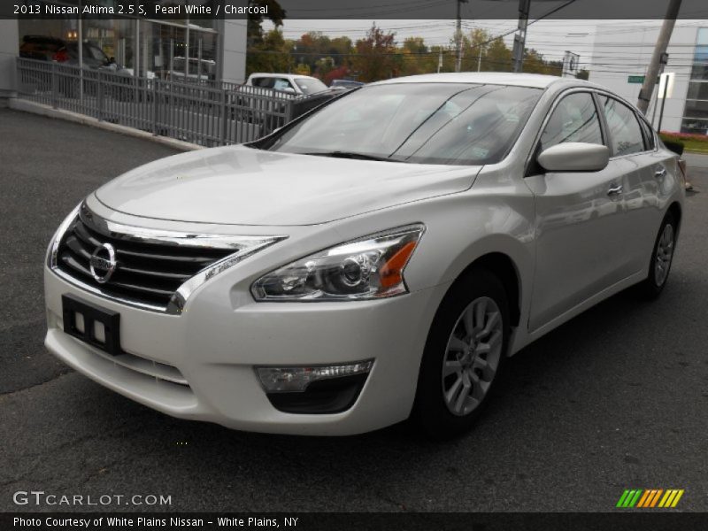 Pearl White / Charcoal 2013 Nissan Altima 2.5 S