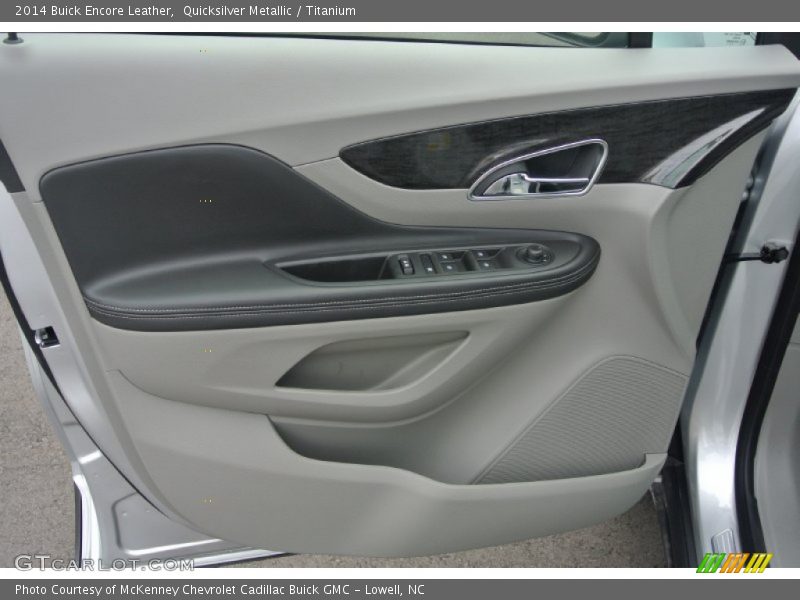Door Panel of 2014 Encore Leather