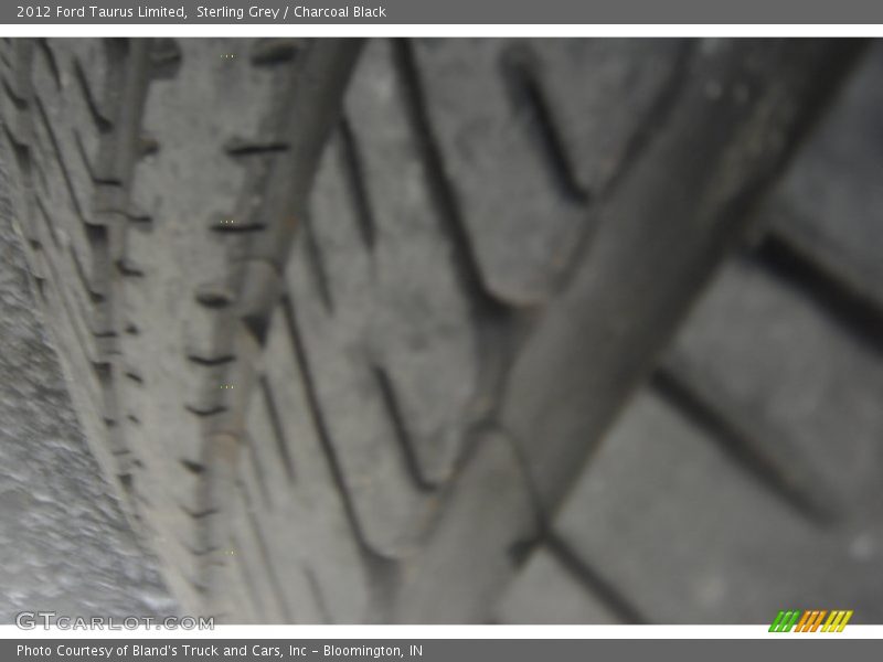 Sterling Grey / Charcoal Black 2012 Ford Taurus Limited