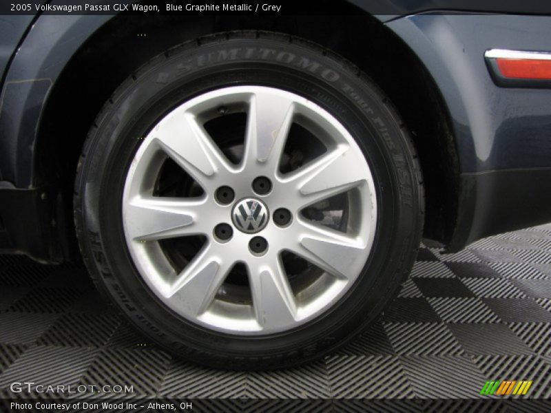 Blue Graphite Metallic / Grey 2005 Volkswagen Passat GLX Wagon