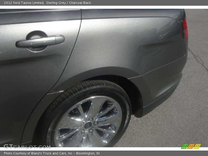 Sterling Grey / Charcoal Black 2012 Ford Taurus Limited
