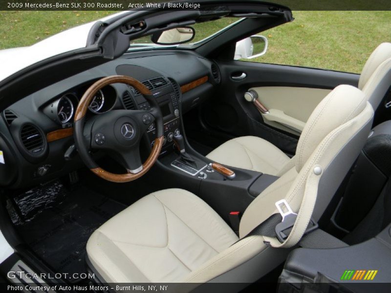  2009 SLK 300 Roadster Black/Beige Interior