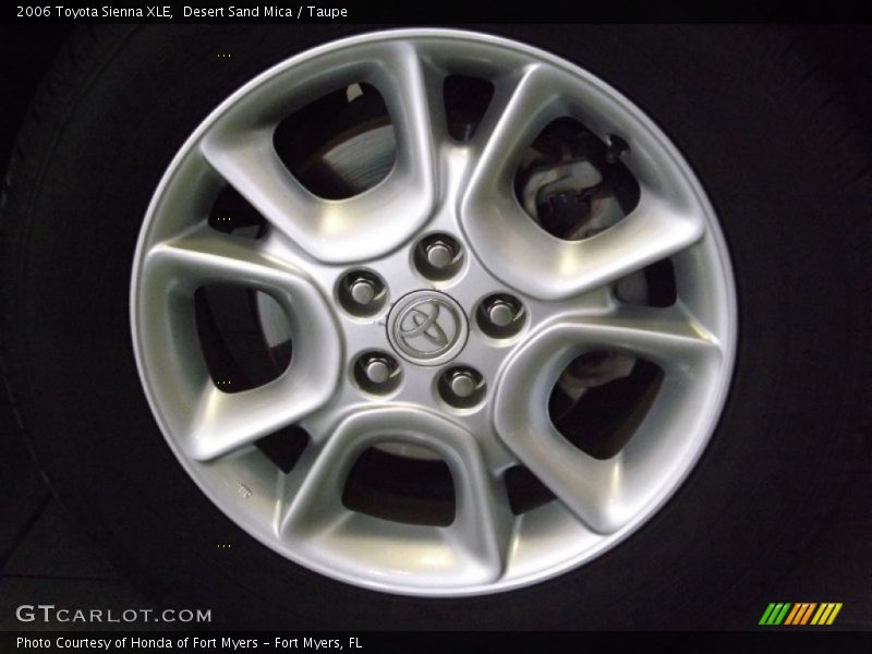 Desert Sand Mica / Taupe 2006 Toyota Sienna XLE