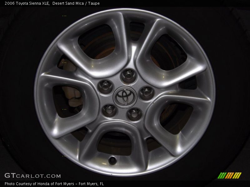 Desert Sand Mica / Taupe 2006 Toyota Sienna XLE