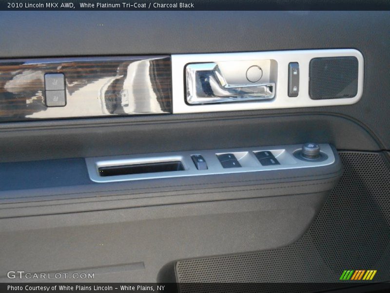 White Platinum Tri-Coat / Charcoal Black 2010 Lincoln MKX AWD