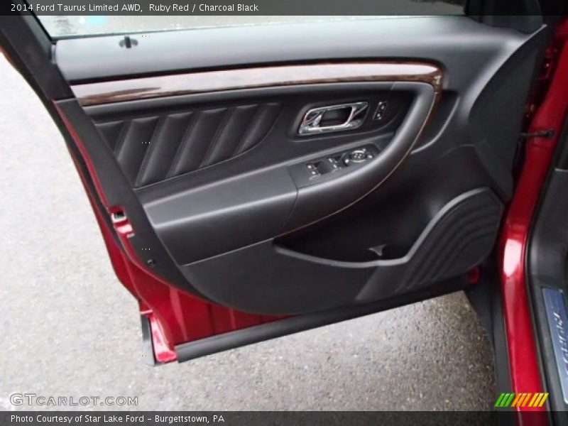 Door Panel of 2014 Taurus Limited AWD