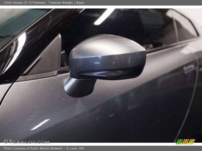 Titanium Metallic / Black 2009 Nissan GT-R Premium