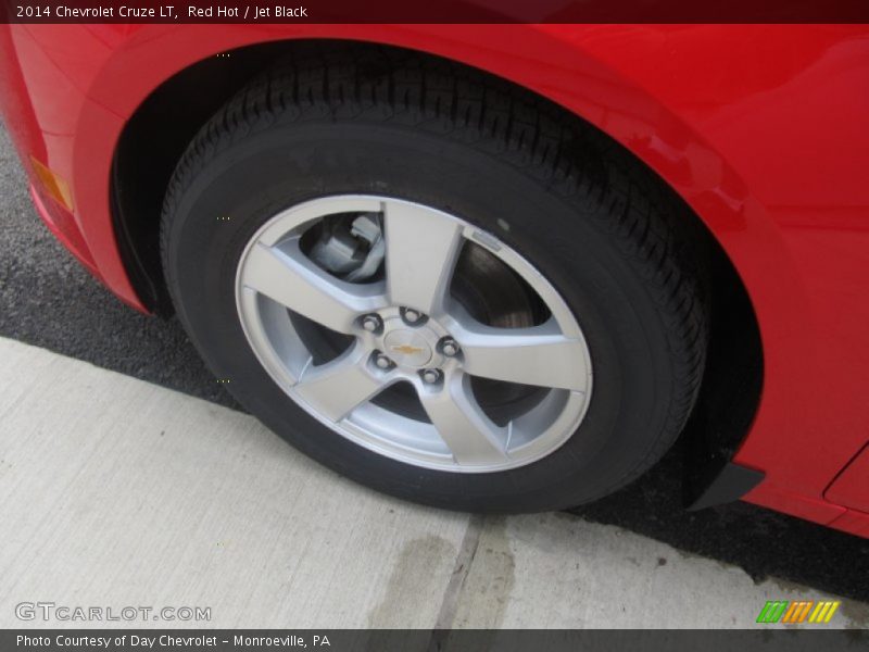 Red Hot / Jet Black 2014 Chevrolet Cruze LT